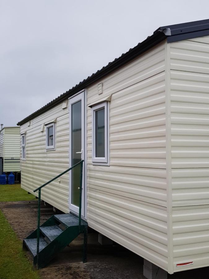 Delta Santana Looe Exterior foto